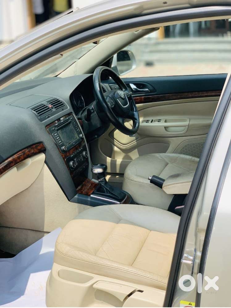 Skoda Laura L And K At, 2011, Diesel