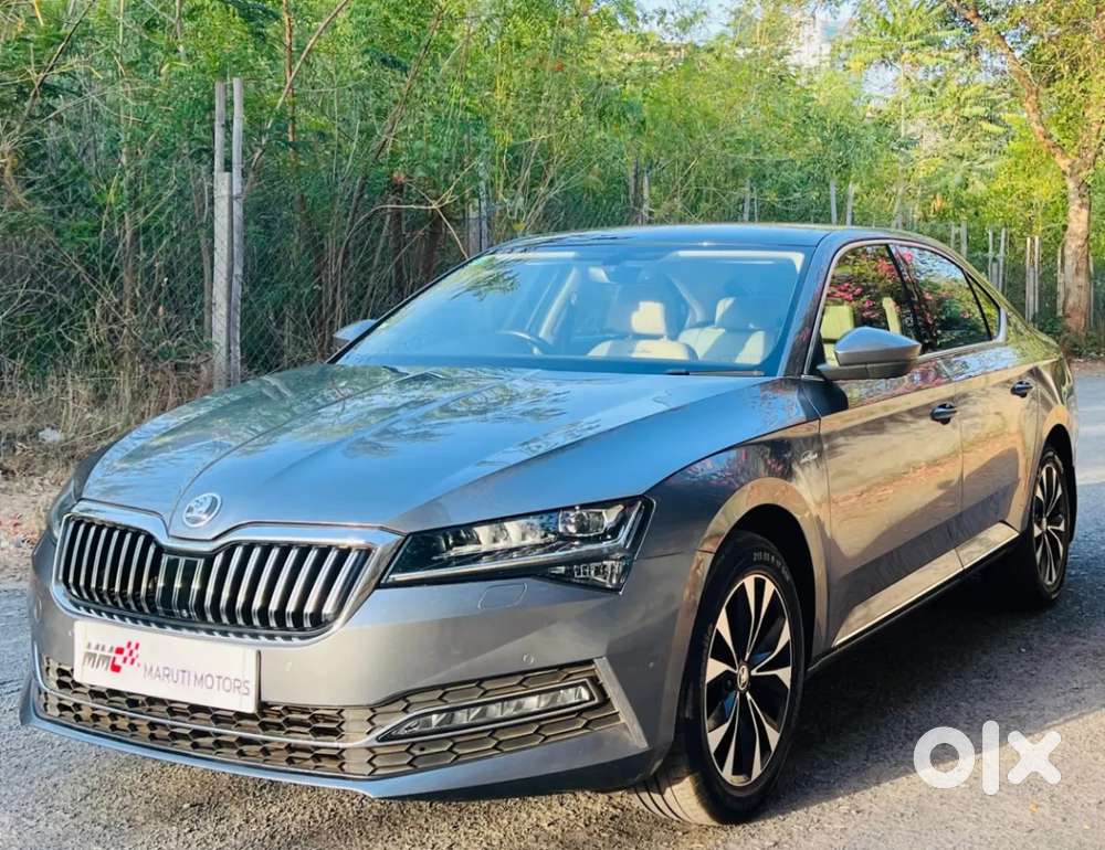 Skoda Superb 2.0 L&k Tsi At, 2022, Petrol