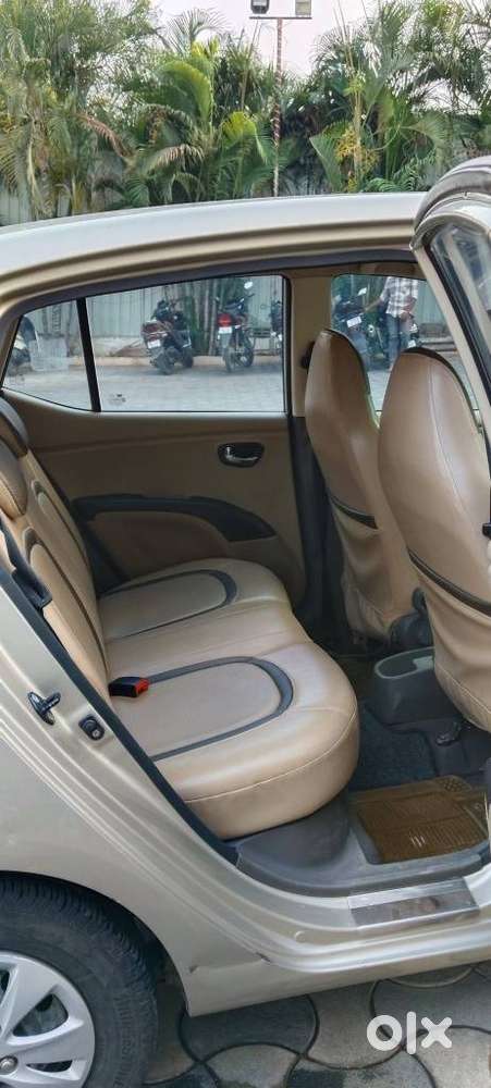 Hyundai I10 Sportz, 2012, Petrol