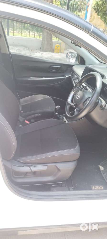 Hyundai I20 Asta (o) 1.2 Mt, 2021, Petrol