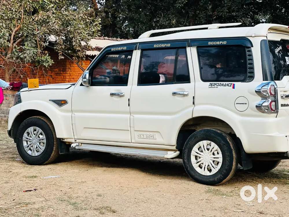 Mahindra Scorpio Diesel 2016