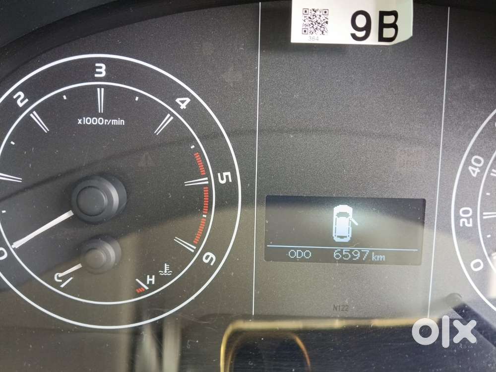 Toyota Innova Crysta 2026 Model Diesel 6000 Km Driven