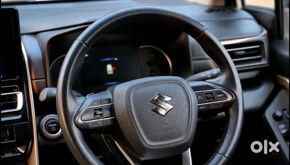 Maruti Suzuki Invicto 2023 December Strong Hybrids 53000 Km Driven