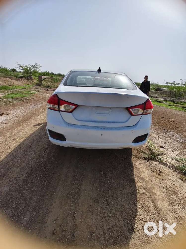 Register 2018maruti Suzuki Ciaz 2015 Diesel 130000 Km Driven