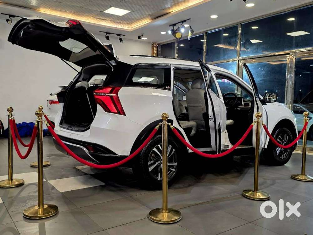 Mahindra Xuv700 2.2 Ax 5 Diesel At 7 Str, 2024, Diesel