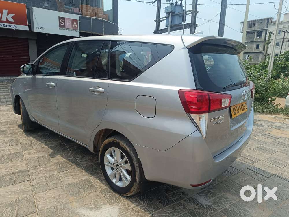 Toyota Innova Crysta 2.4 G Mt 8s, 2017, Diesel