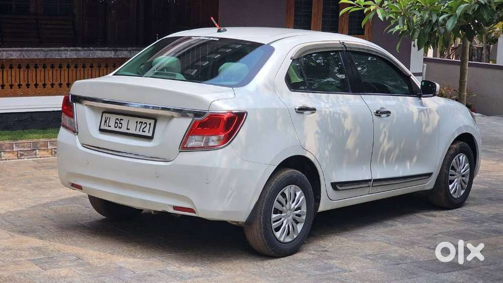 Maruti Suzuki Swift Dzire Vdi At, 2018, Diesel
