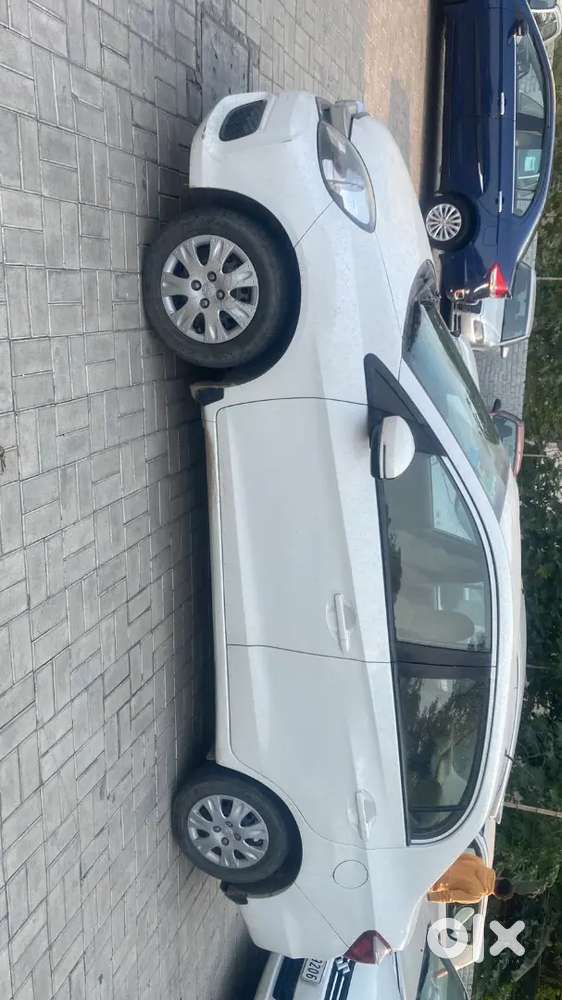 Honda Amaze 2016 Petrol Well Maintained