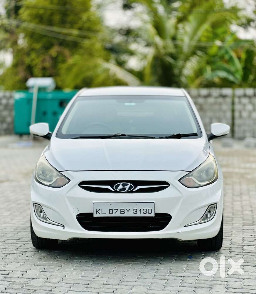 Hyundai Verna Vtvt 1.6 Sx, 2013, Petrol