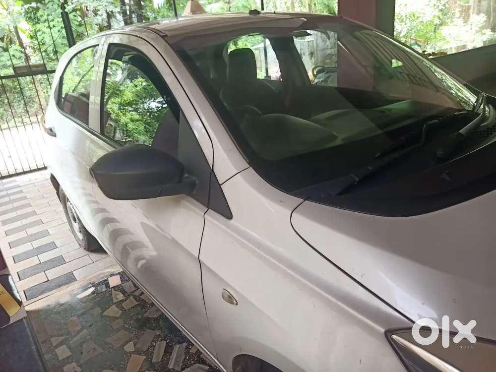 Tata Tiago 2019 Revotron