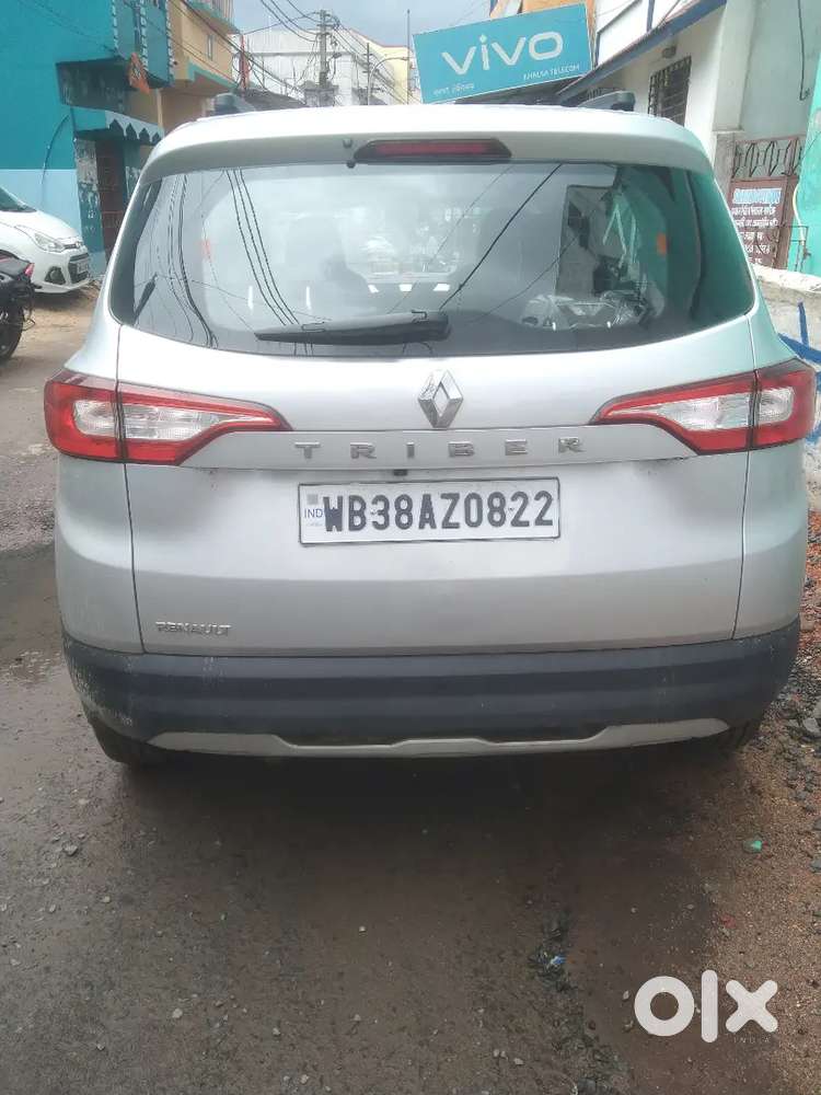Renault Triber 2022 Petrol 52000 Km Driven.