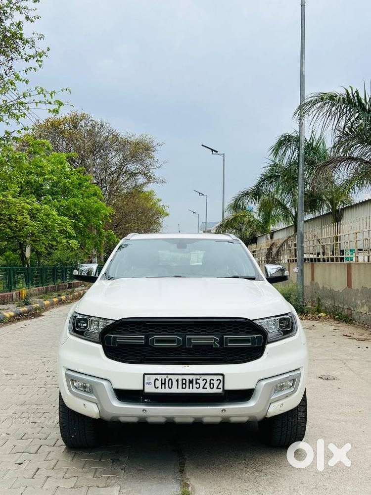 Ford Endeavour 3.2 Titanium At 4x4, 2017, Diesel