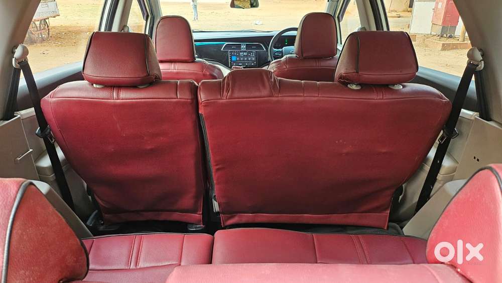 Mahindra Marazzo 1.5 M6 Plus 8 Str, 2021, Diesel