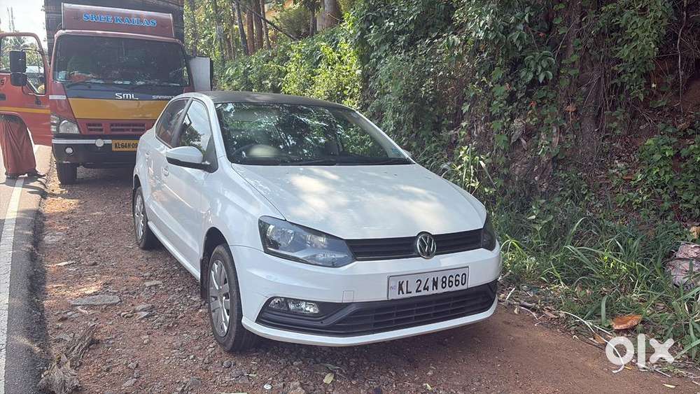 Volkswagen Ameo 2017 Petrol Well Maintained