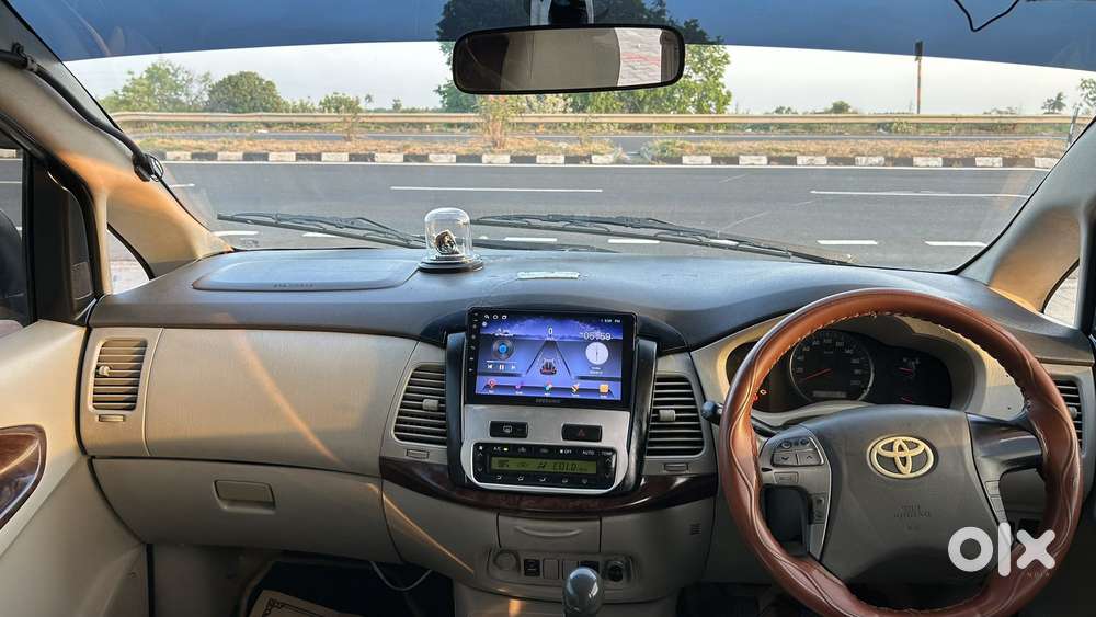 Toyota Innova 2012-2013 2.5 E Diesel Ms 7-seater, 2012, Diesel