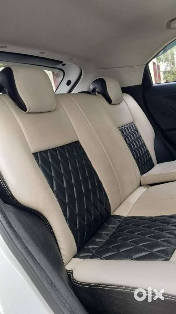 Tata Nexon, 2025, Petrol