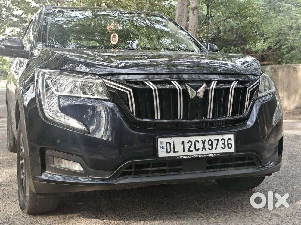 Mahindra Xuv700 2.0 Mx Petrol Mt 5 Str, 2024, Petrol