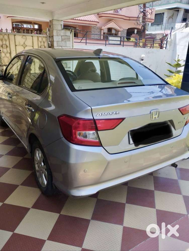 Honda Amaze 1.2 Vx Cvt (i-vtec) Petrol, 2020 (under 22,000 Kms)