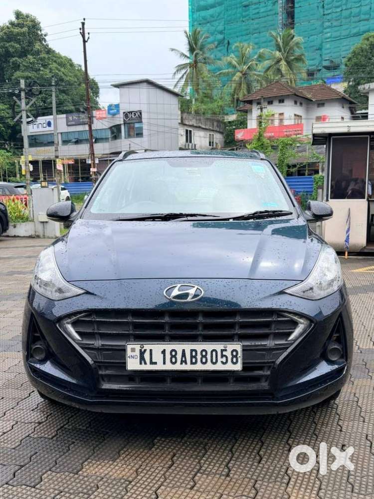 Hyundai Grand I10 Nios Corprate Edition 1.2 At, 2022, Petrol