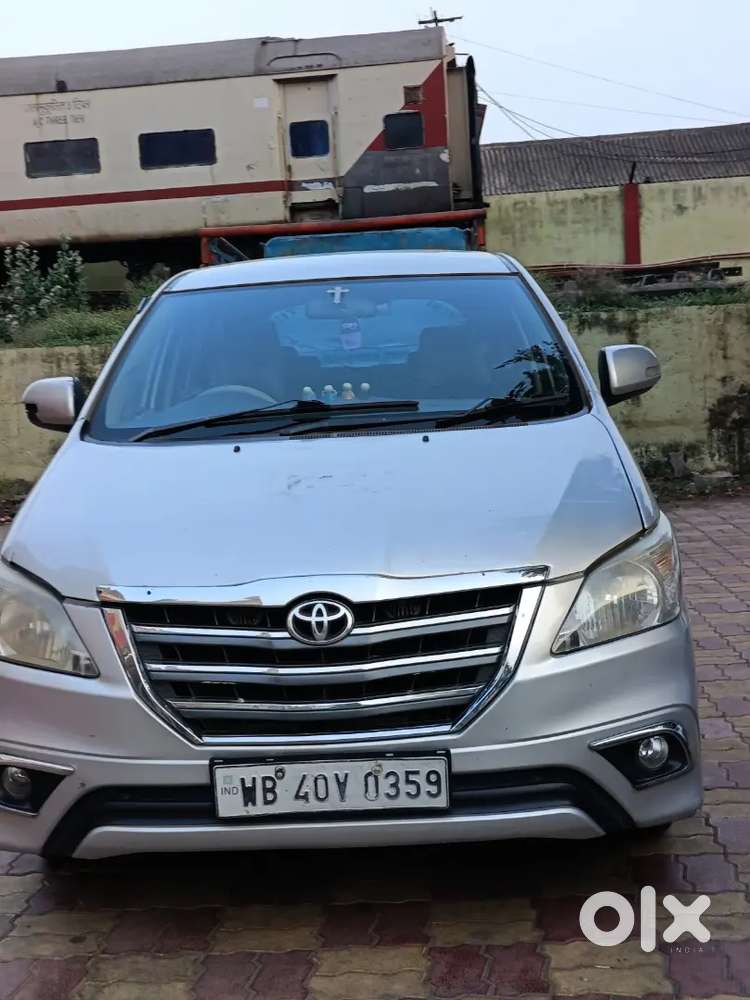 Toyota Innova 2011 Diesel Well Maintained