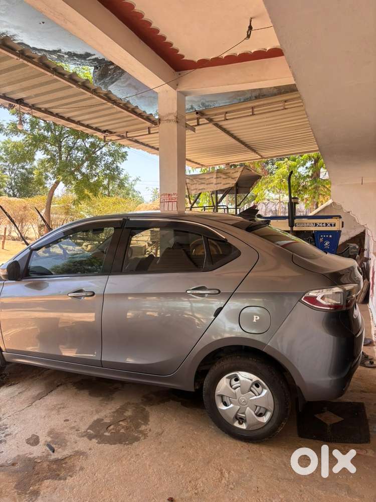 Tata Tigor Petrol 2019
