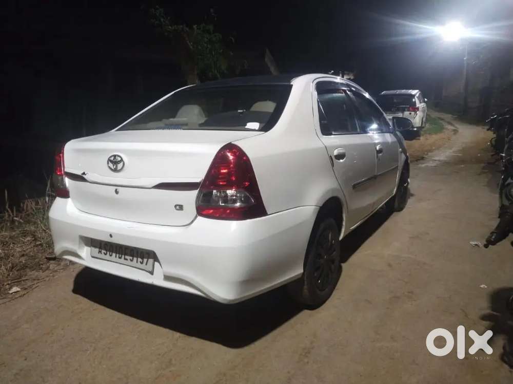 Toyota Etios 2017 Petrol Well Maintained