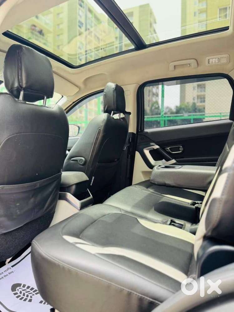 Tata Safari, 2023, Diesel