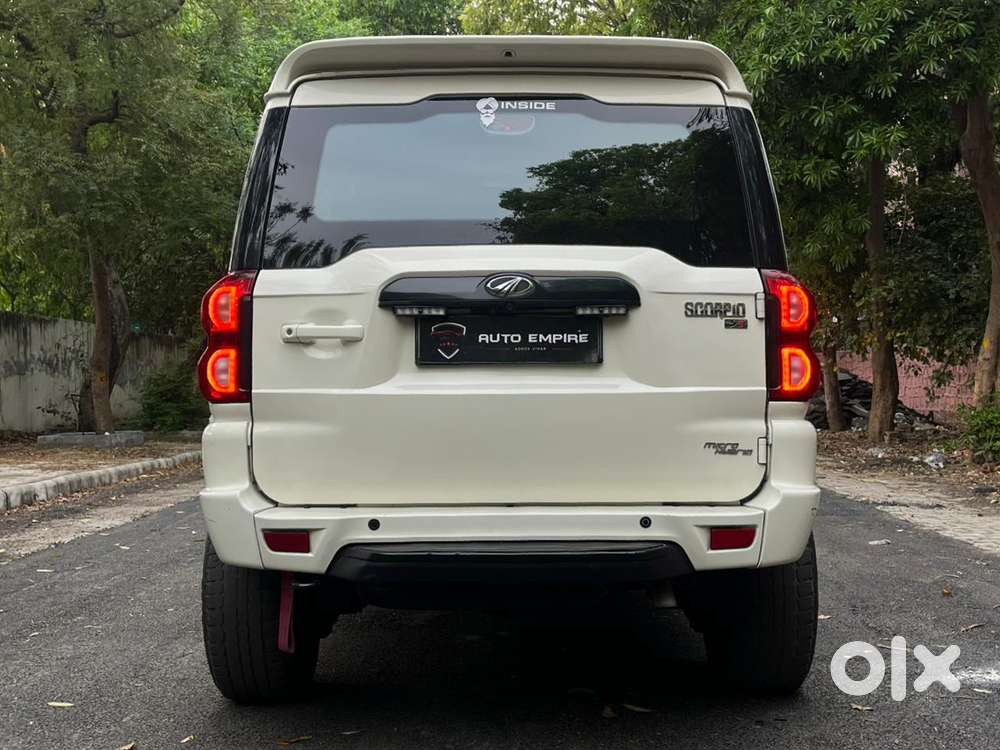 Mahindra Scorpio