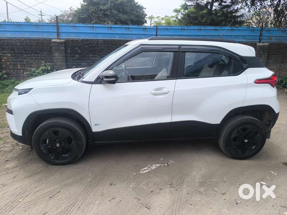 Tata Punch Ev Adventure Lr Ac Fc, 2025, Electric