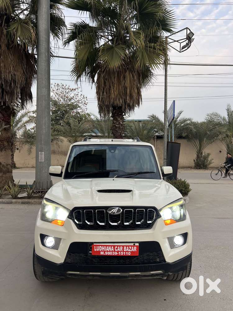 Mahindra Scorpio S10 7 Seater, 2015, Diesel