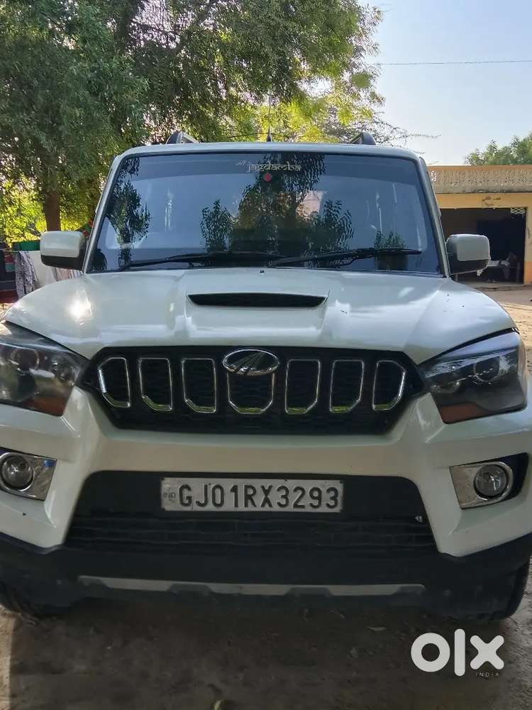 Mahindra Scorpio 2017 ..s10
