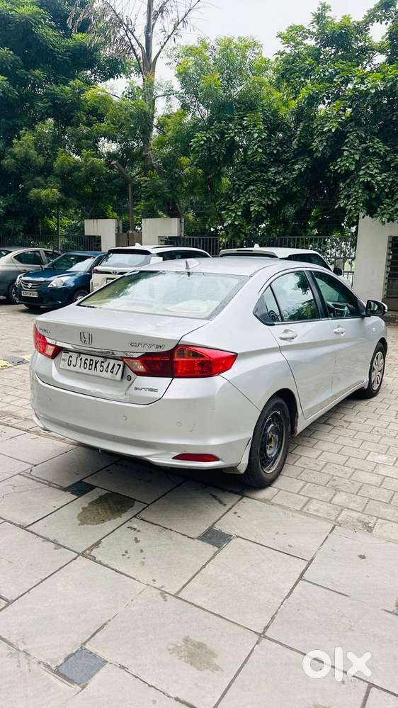 Honda City Sv Cvt 2015