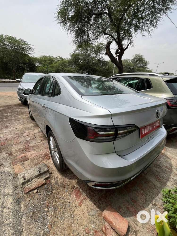 Volkswagen Virtus Highline Plus Mt 2025 Petrol 8744 Km Driven