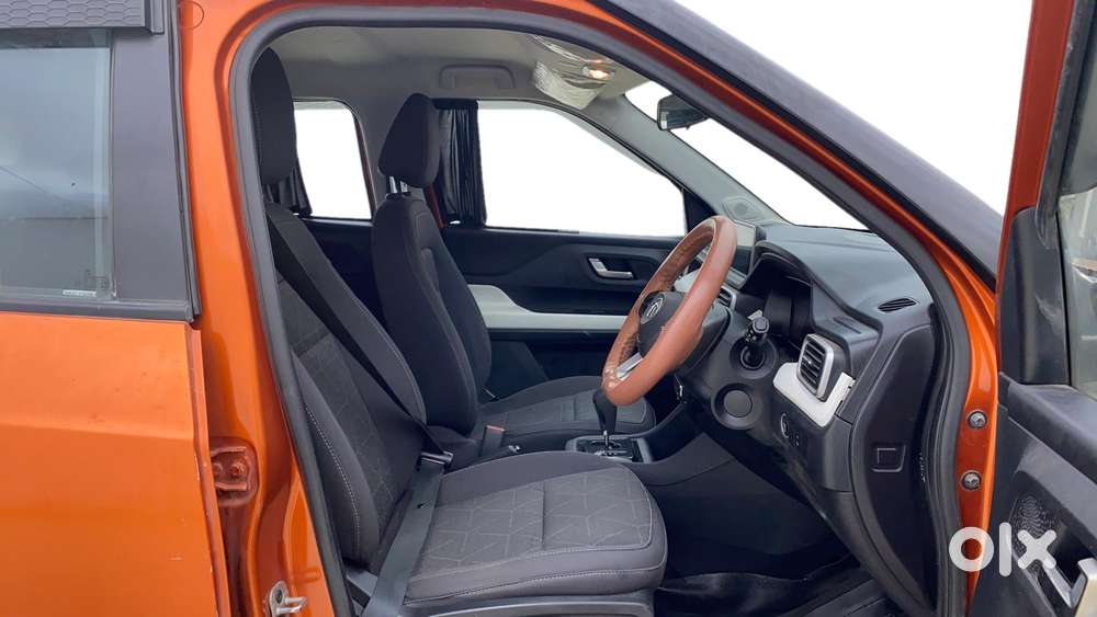 Tata Punch Creative Amt, 2021, Petrol
