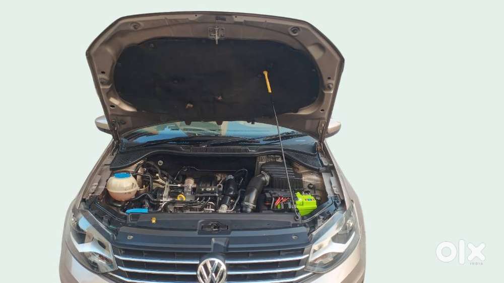 Volkswagen Vento 1.2 Tsi Highline Plus At, 2016, Petrol