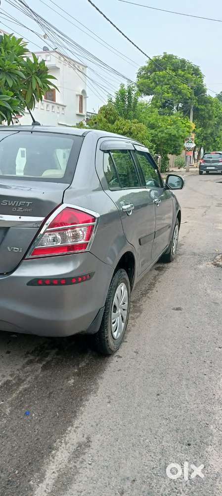 Maruti Suzuki Swift Dzire Vdi Bsiv, 2014, Diesel