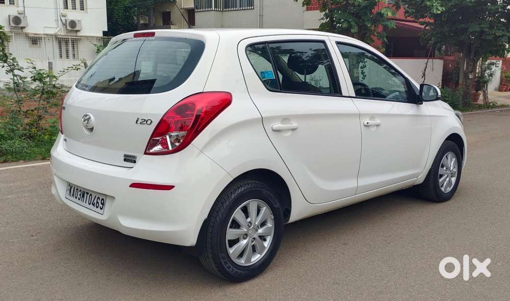 Hyundai I20 2010-2012 1.4 Asta At With Avn, 2013, Petrol