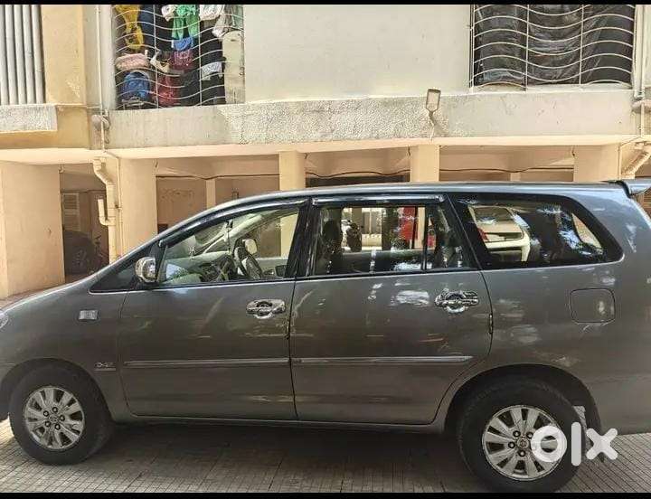 Toyota Innova 2.5 G (diesel) 7 Seater, 2011, Diesel