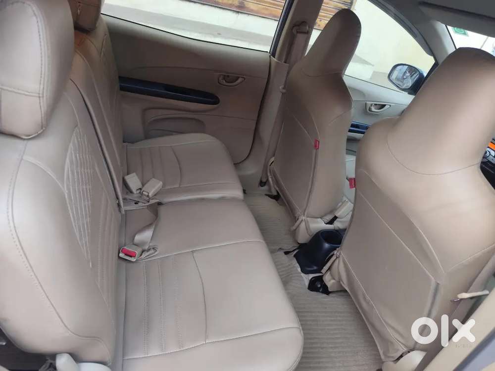 Honda Mobilio 7 Seater