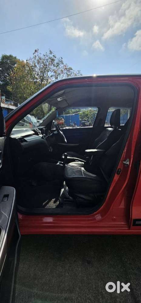 Maruti Suzuki Swift Zxi Plus, 2021, Petrol