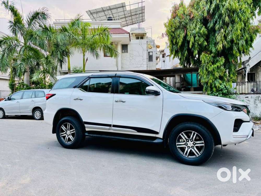 Toyota Fortuner 4x2 Mt 2.8 Diesel, 2023, Diesel