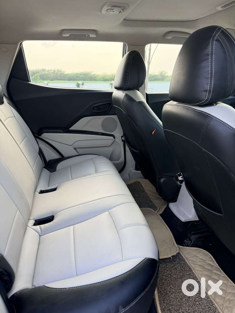 Mahindra Xuv300 W6 Diesel, 2022, Diesel