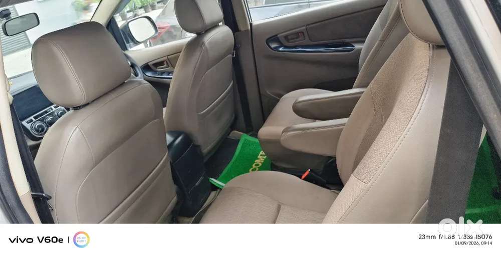 Toyota Innova 2015 Diesel 152000 Km Driven