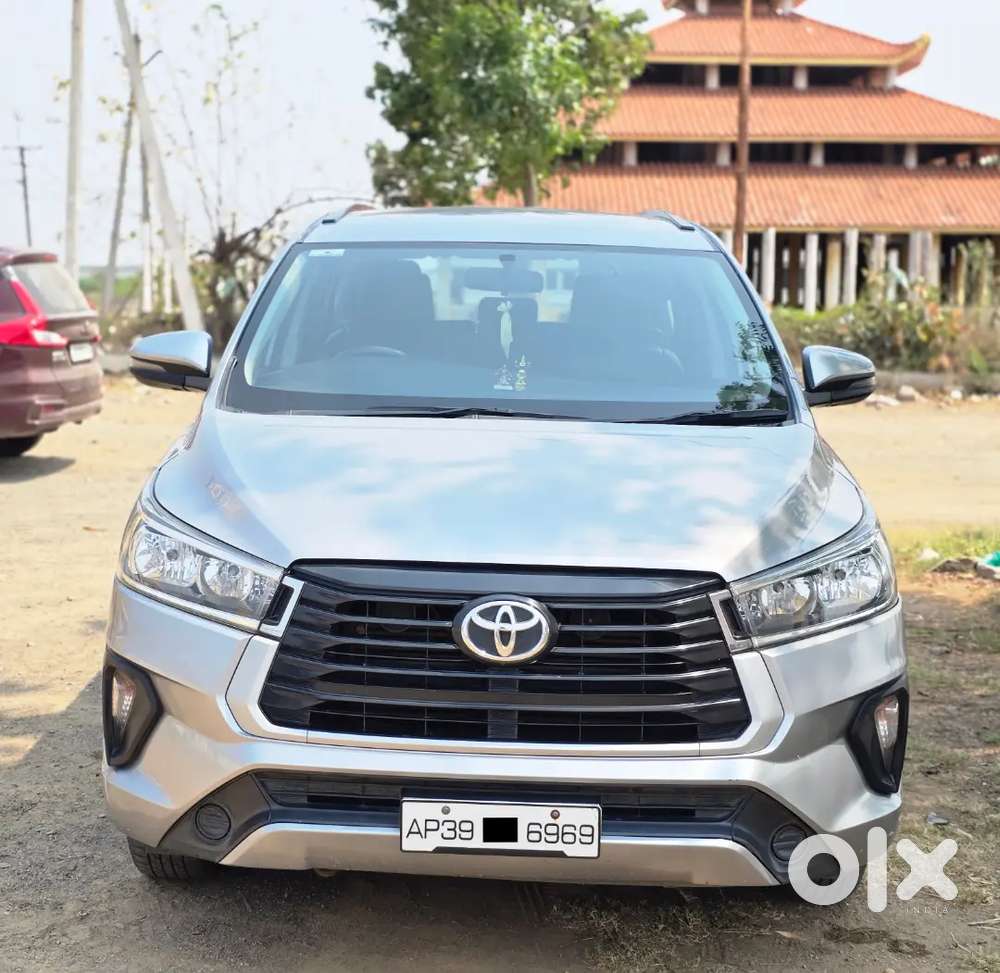 Innova Crysta Gx At Diesel Bs6