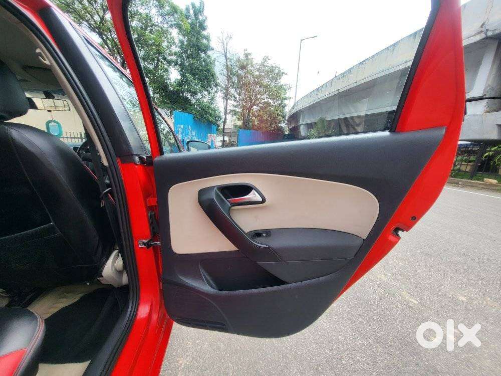 Volkswagen Polo Petrol Highline 1.2l, 2012, Petrol