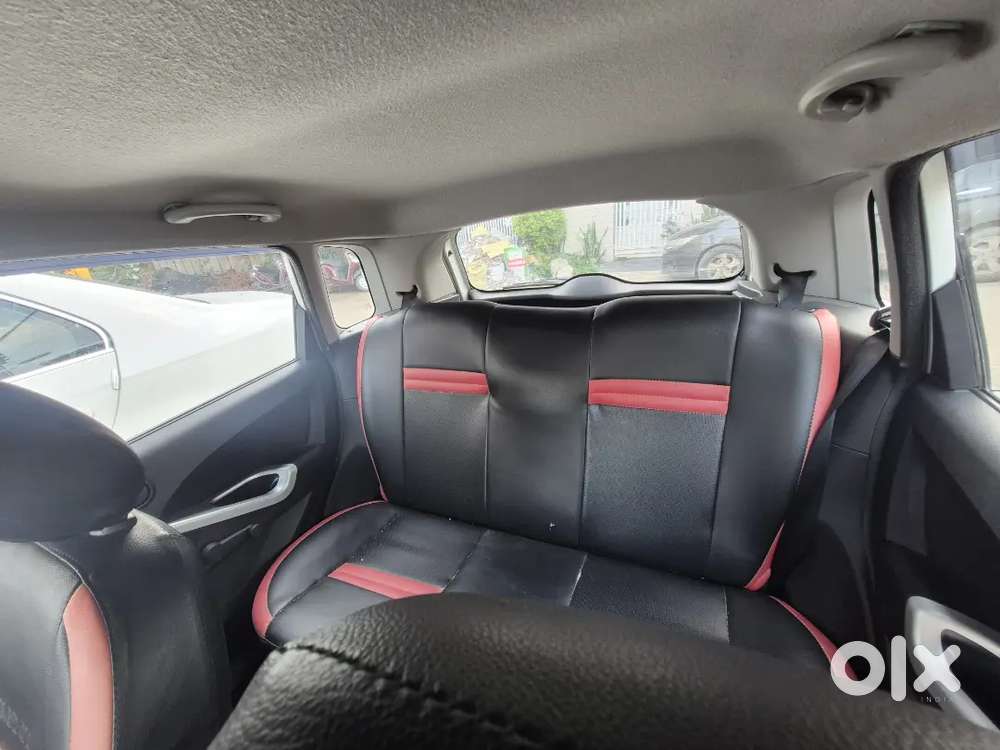Ford Figo Petrol Zxi 2010