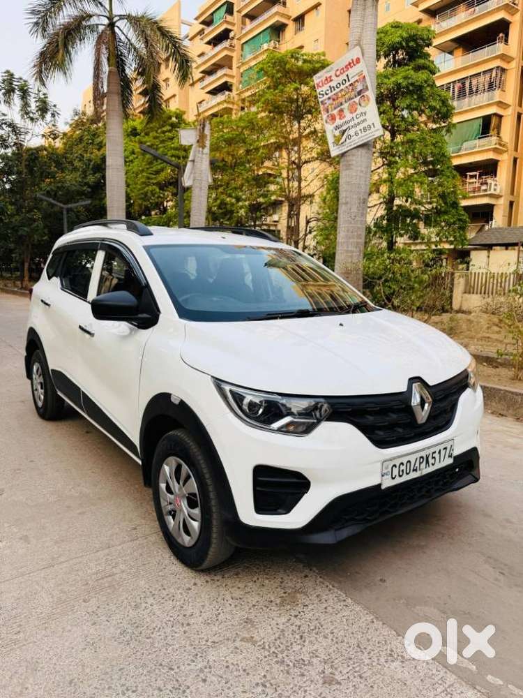 Renault Triber 1.0 Rxe, 2023, Petrol