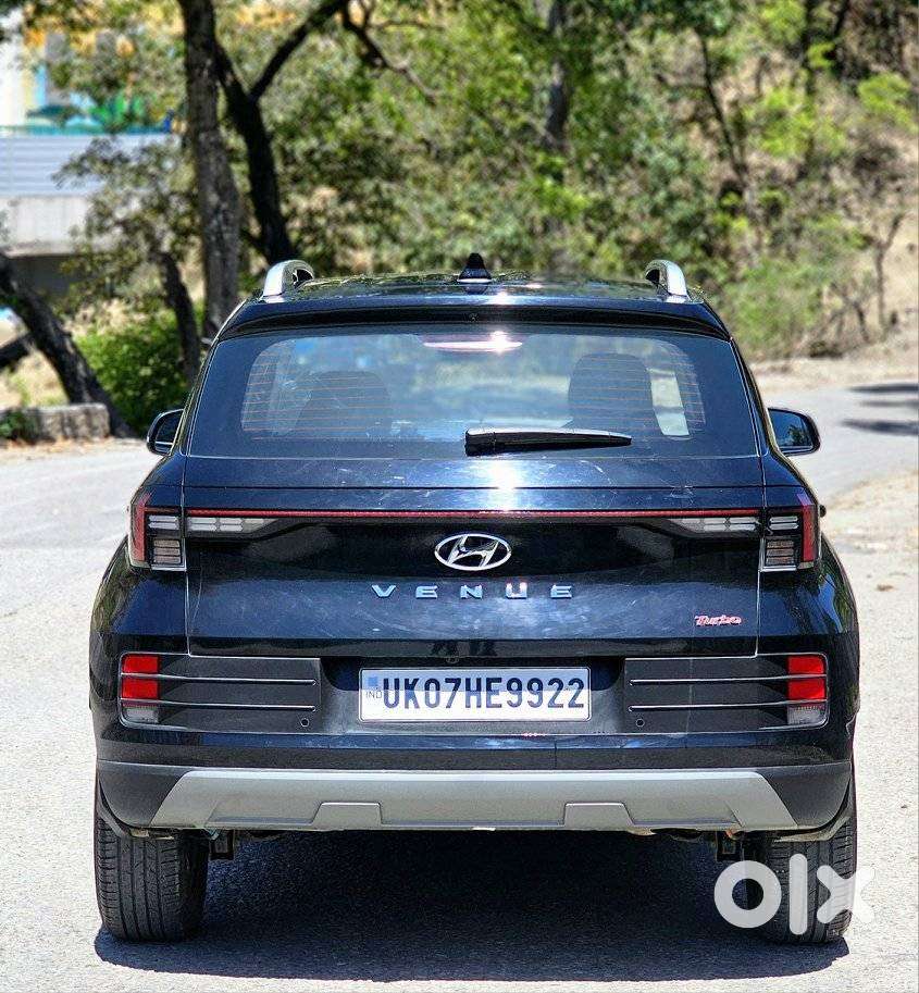 Hyundai Venue 1.0 S (o) Turbo Dct, 2025, Petrol