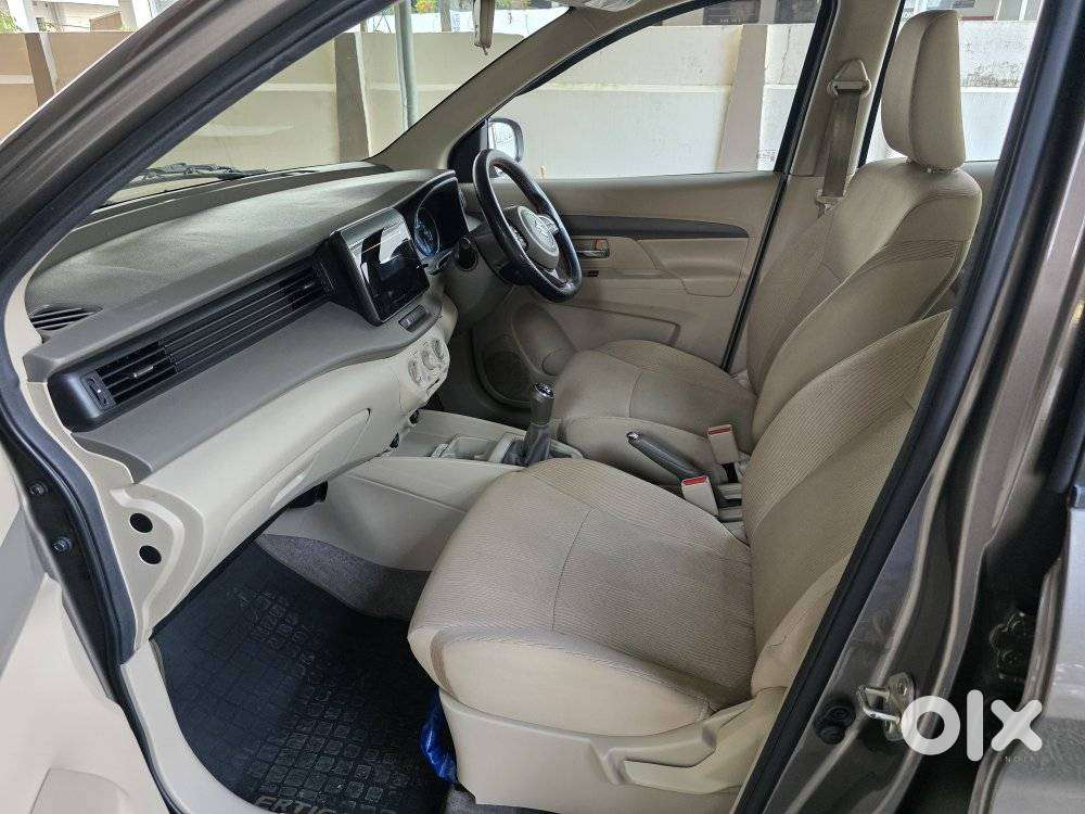 Maruti Suzuki Ertiga Vxi Shvs, 2024, Petrol