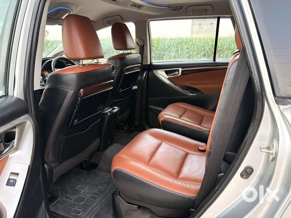 Toyota Innova Crysta 2016 Diesel 190000 Km Driven